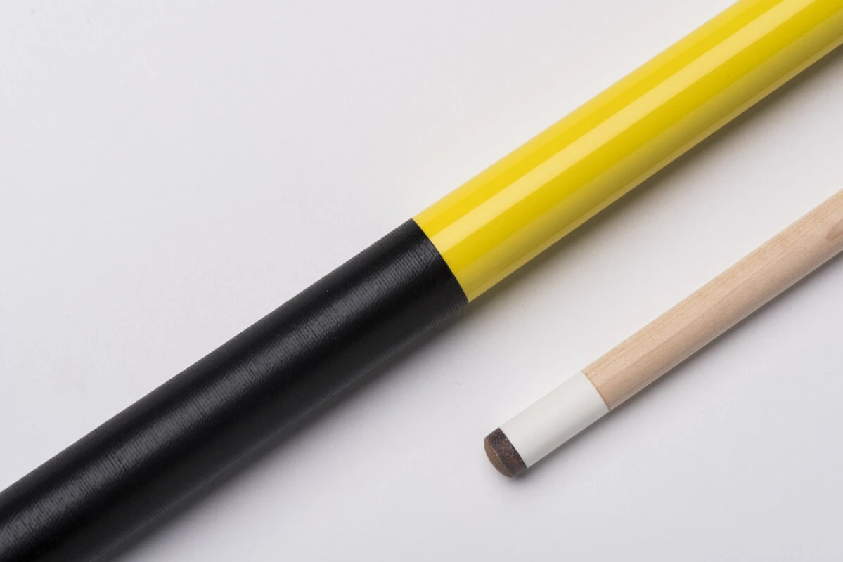 CUEL Code Yellow Billard-Queue Gelb Für Poolbillard, 2-teilig, Mit Vollholz-Oberteil, Leinen-Griffband, 3/8x10-Gewinde 1 CUEL Code Yellow Billard-Queue Gelb Für Poolbillard, 2-teilig, Mit Vollholz-Oberteil, Leinen-Griffband, 3/8x10-Gewinde