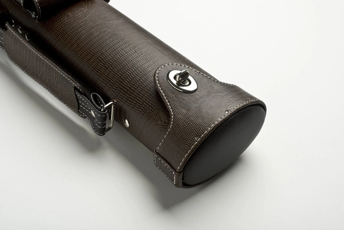 CUEL Billard-Köcher „Hustler Brown“ 2/2 Für Pool-Billard-Queues, Braun, Aus Feinem Kunstleder, Mit Drei Seitentaschen Für Billardzubehör 2 CUEL Billard-Köcher „Hustler Brown“ 2/2 Für Pool-Billard-Queues, Braun, Aus Feinem Kunstleder, Mit Drei Seitentaschen Für Billardzubehör – Bild 2