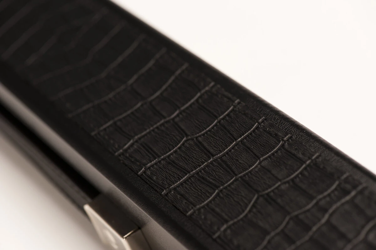 Koffer „Alligator Black“ Für Pool-Billard-Queues 4 Koffer „Alligator Black“ Für Pool-Billard-Queues – Bild 4