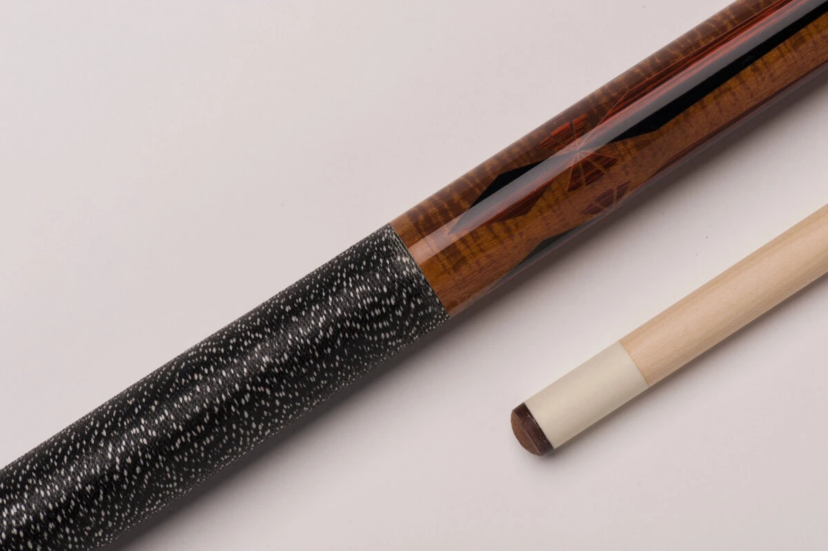 Pool-Billard-Einsteigerangebot: 1 Queue + 1 Köcher/Koffer + 1 Stück Kreide 4 Pool-Billard-Einsteigerangebot: 1 Queue + 1 Köcher/Koffer + 1 Stück Kreide – Bild 4